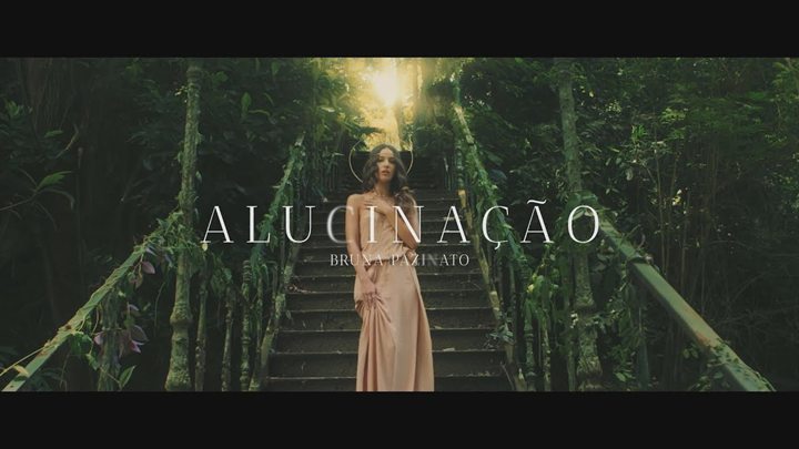 Bruna Pazinato no clipe de Alucinação